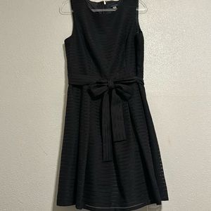 104. Gorgeous Tommy Hilfiger black dress in size 12.